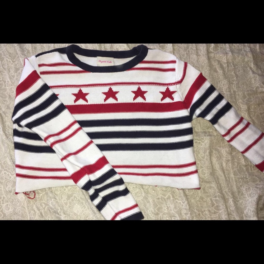 Cropped sweater
